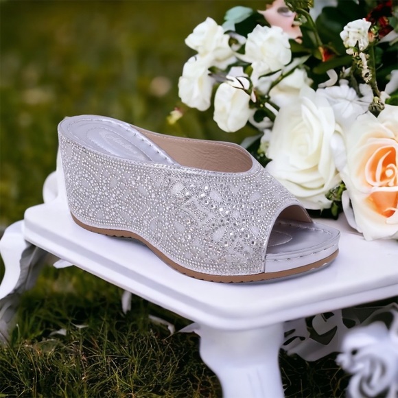 Restock! Elegant Silver Rhinestone Wedge Heel Sandal Perfect for Weddings - Picture 2 of 8